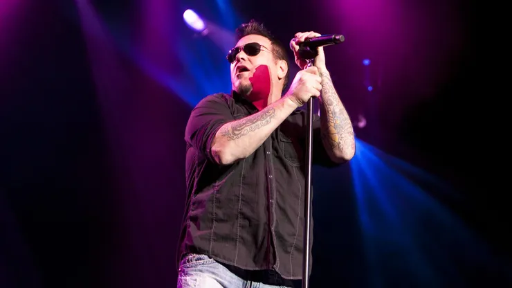 Steve Harwell.