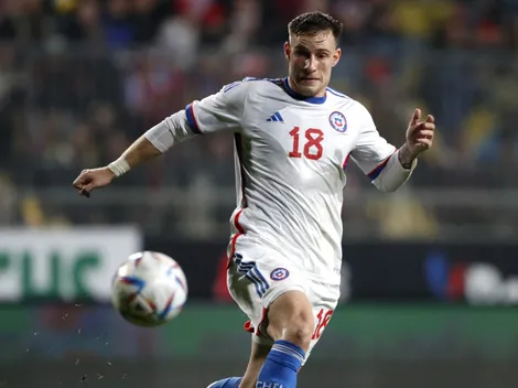 Valdivia le pide a Berizzo llamar más jugadores de la liga argentina