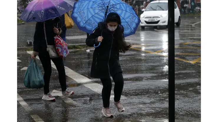 ¿Va a llover en Santiago esta semana? Revisa el pronóstico del tiempo