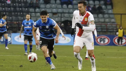 Huachipato sigue firme en la segunda posición