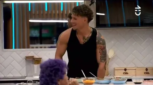 Mamá de Rai indignada llama a votar por Francisca al 3331 en Gran Hermano