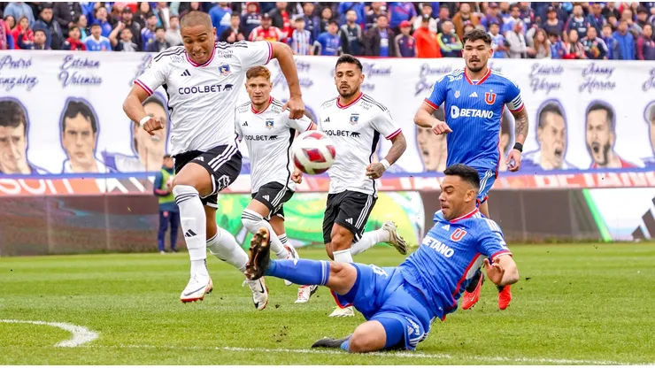 Azules y albos repartieron puntos en el Estadio Santa Laura.