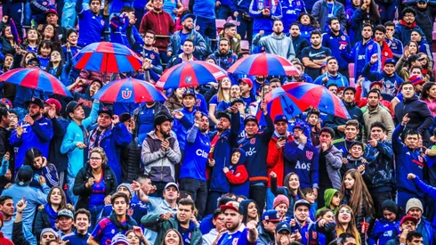 Los hinchas podrán ingresar con paraguas para protegerse de la lluvia.