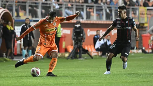 Iquique y Cobreloa se enfrentan en el Tierra de Campeones.