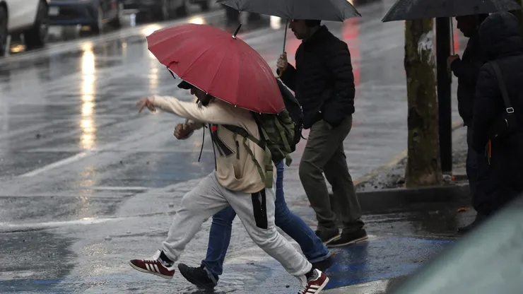 Lluvia en Santiago (agosto 2023)
