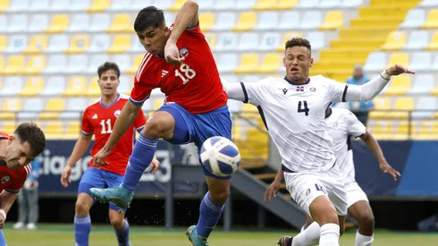 Damián Pizarro en acción ante República Dominicana.