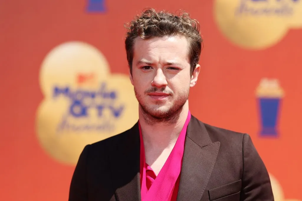 Joseph Quinn, conocido por su papel de Eddie Munson en Stranger Things tomaría el papel de Johnny Storm o la Antorcha Humana. Foto: Getty Images