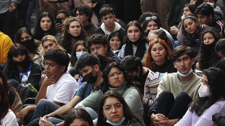 ¿Se debe renovar la Beca de Mantención para la Educación Superior?