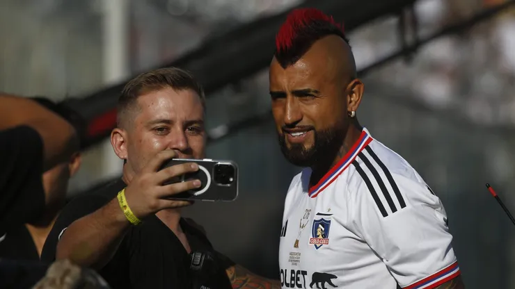 Vidal entiende el negocio que puede significar su llegada a Colo Colo