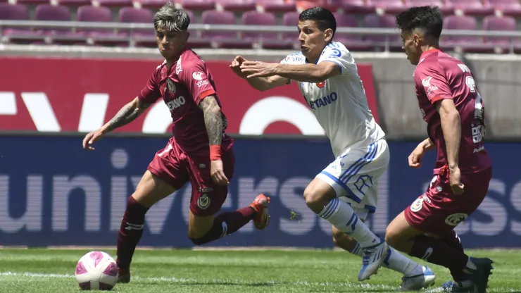 Maxi Guerrero enfrentó a a la U en 2022, donde le marcó un gol.