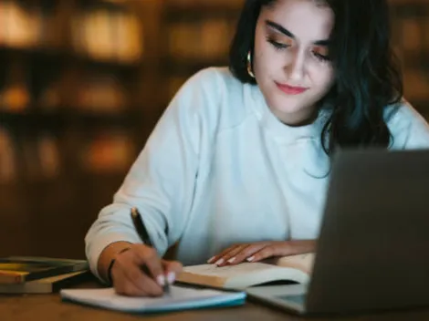 ¿Dónde puedo descargar el certificado de enseñanza media?