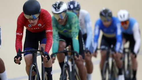 El ciclista nacional contó con gran apoyo del público en Peñalolén.