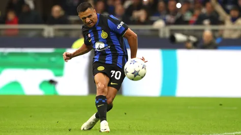Golazo de Alexis Sánchez en Champions League con Inter.