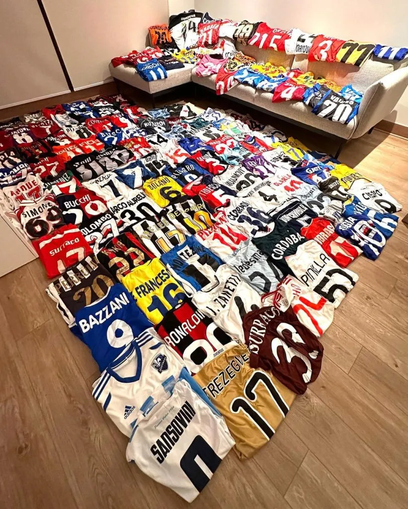 La colección de camisetas de Nico Córdova