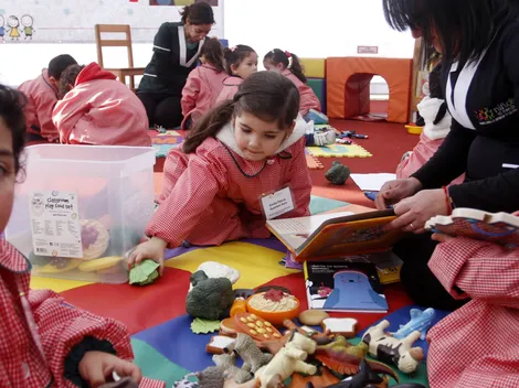 ¿Cómo puedo postular a mi hijo a los jardines Integra y JUNJI?