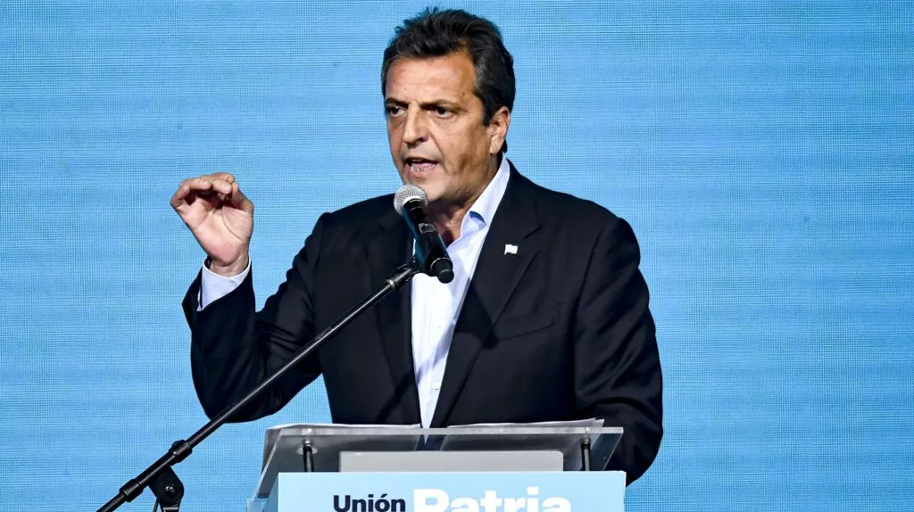 Sergio Massa dio la gran sorpresa y lideró la primera vuelta Argentina.