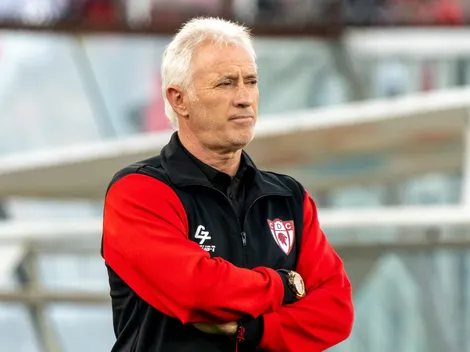 Uno menos para Colo Colo: Basay renueva con Copiapó