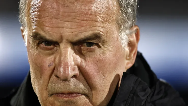 Marcelo Bielsa recibió respaldo de Uruguay por la acusación que recibió de Pablo Pozo sobre una avivada ante Brasil.