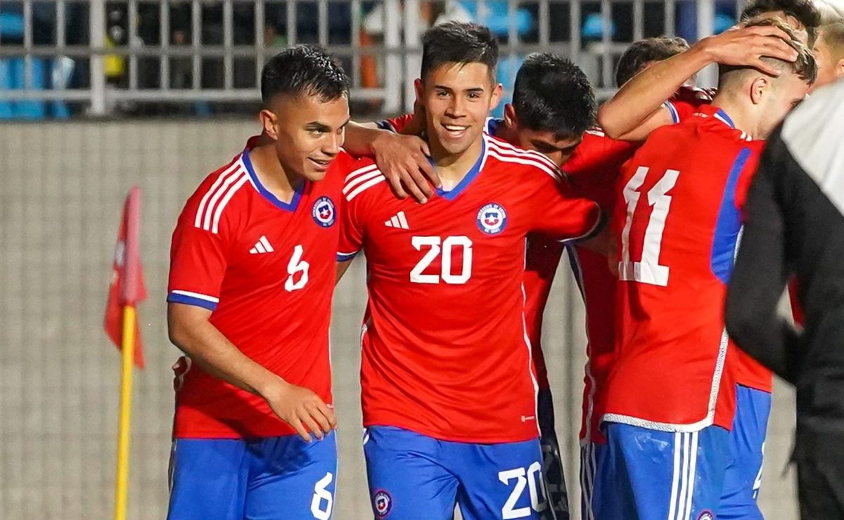 La formación para el debut de la Roja ante México en Santiago 2023