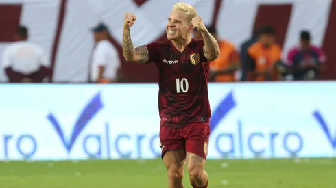 Soteldo encabeza el 11 ideal de eliminatorias junto a Messi tras ser una pesadilla para Chile.