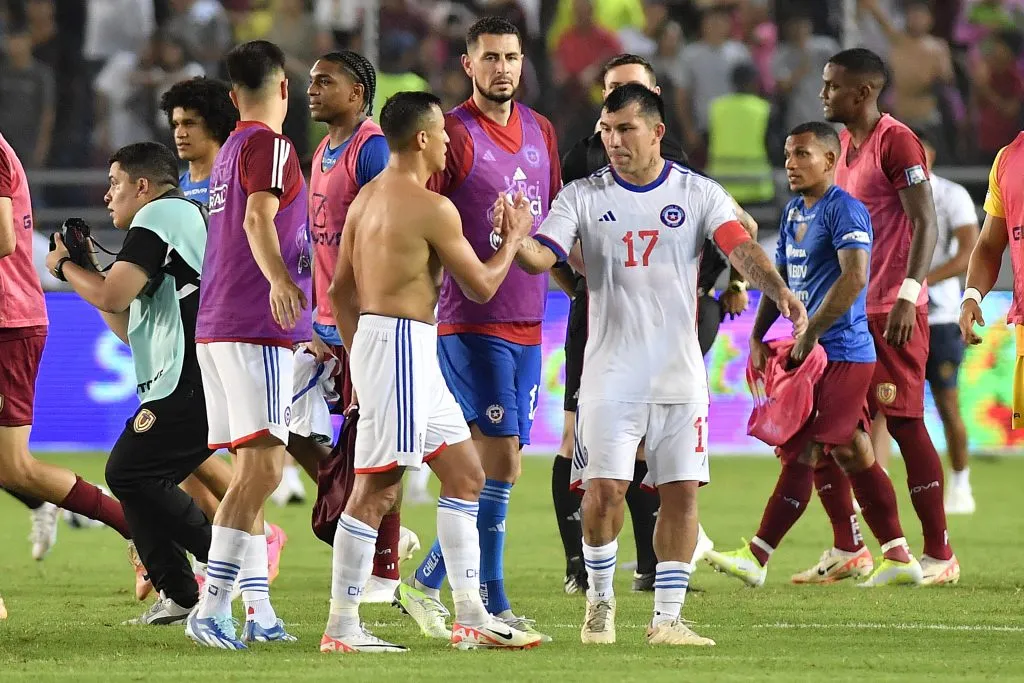 La Roja fue derrotada en Venezuela. Foto: Matias Delacroix/Photosport