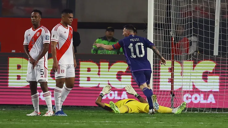 Lionel Messi se robó la película como tantas otras veces: anotó un doblete en la victoria de Argentina en Lima.