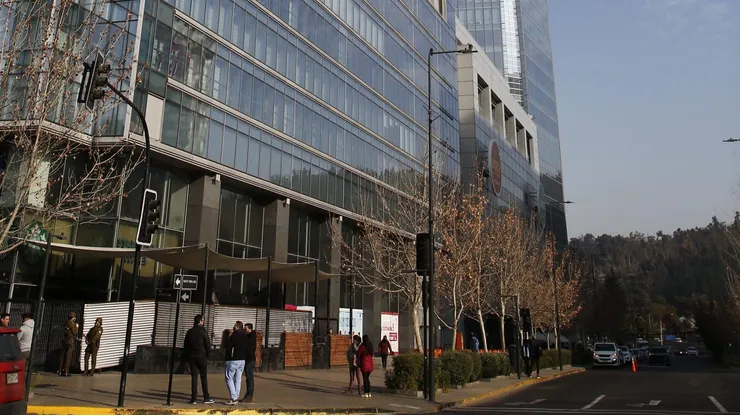 ¿Abrirá el comercio y malls en Semana Santa?