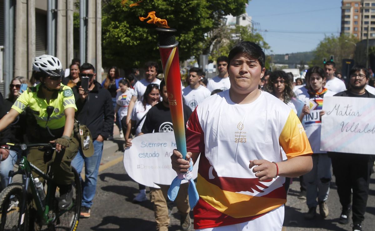 Desvíos de tránsito provoca en Santiago el recorrido de la antorcha ...
