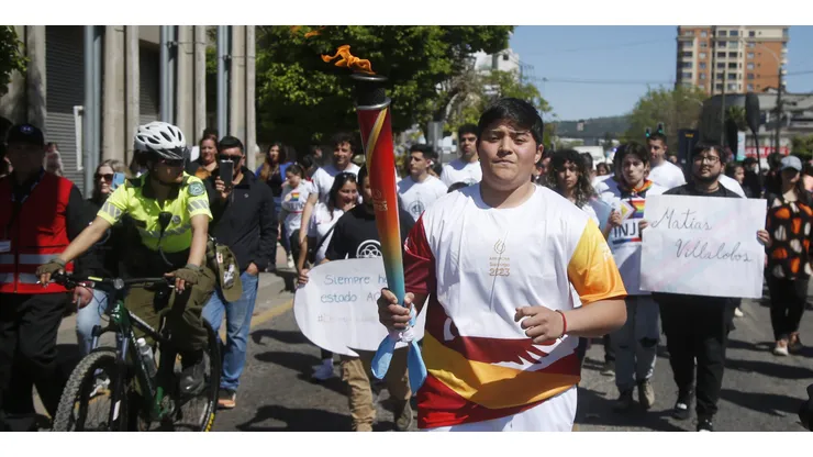 Este lunes 16 de octubre la Antorcha Panamericana recorrió la ciudad de Talca.