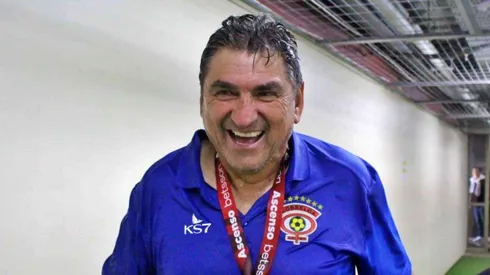 Astorga quiere que Cobreloa crezca para competir en la Primera División.