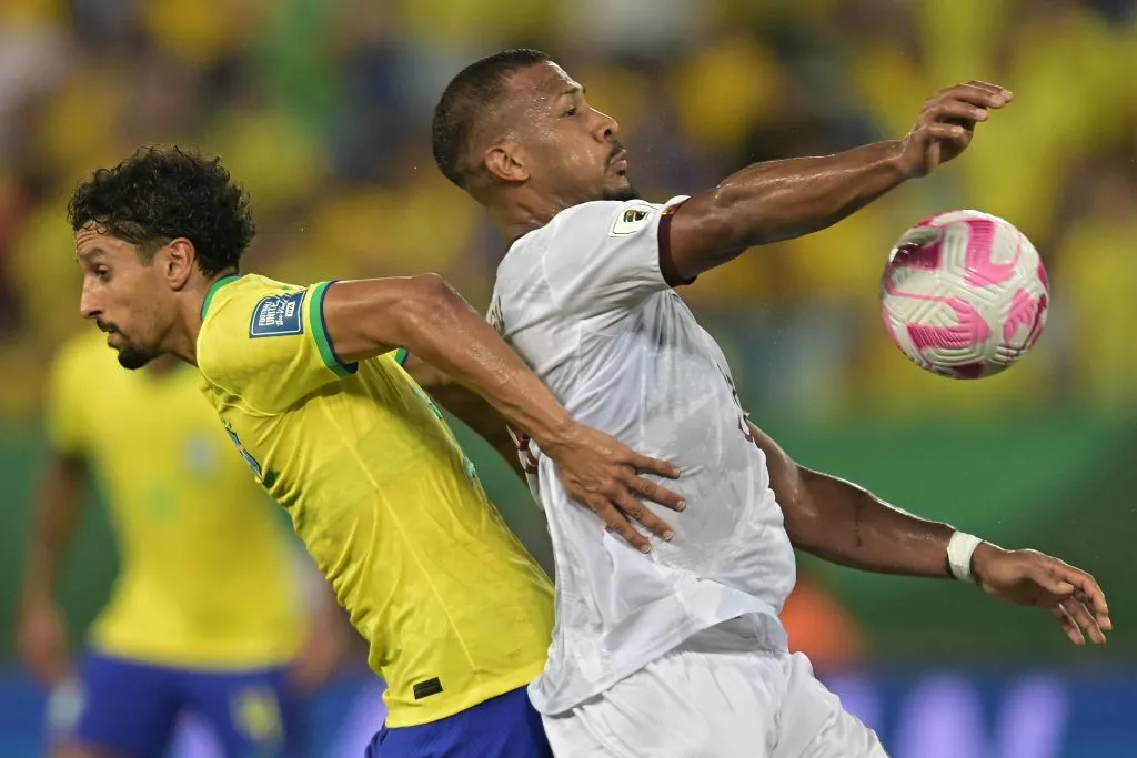 Venezuela viene de lograr un histórico empate ante Brasil de visita. Suman cuatro puntos y de momento están en puestos de clasificación para el Mundial del 2026. | Foto: Getty Images.
