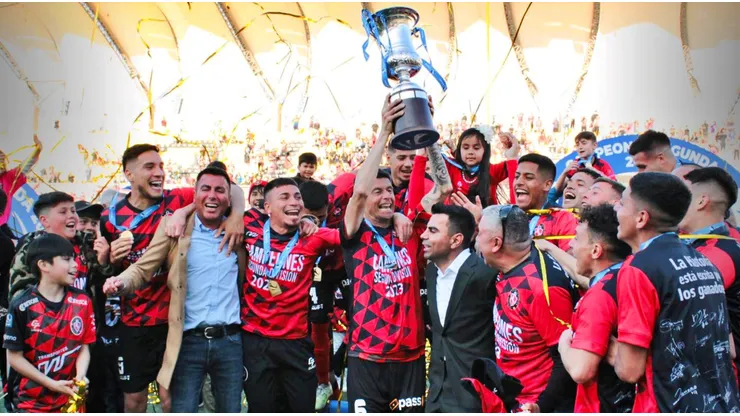 Pese a ser el campeón de Segunda Profesional, Limache todavía no puede festejar del todo el ascenso a la B.