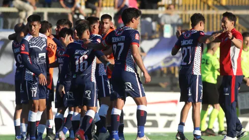 Recoleta venció y se salvó del descenso