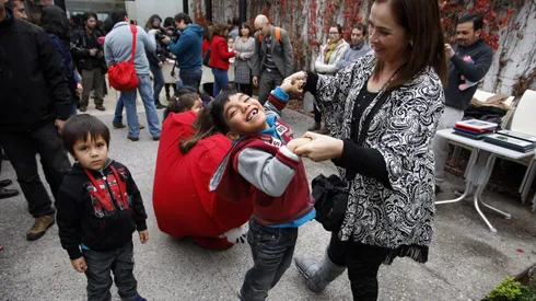 El Gobierno anunció cambios al sistema de adopción en Chile que facilitarán el proceso, revisa las modificaciones que se vienen.