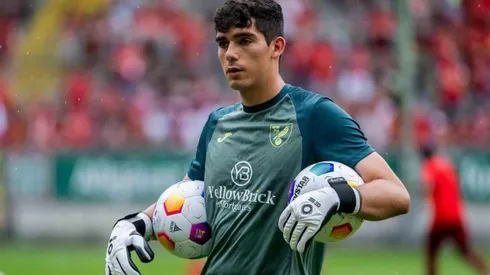 Loquísimo: Norwich manda a préstamo a Vicente Reyes por un mes
