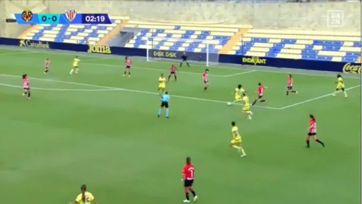 Pancha Lara anotó un golazo para comenzar la goleada del Villarreal ante Athletic.