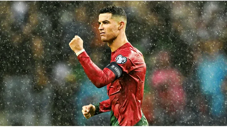 CR7 se matriculó con un doblete en la selección de Portugal.