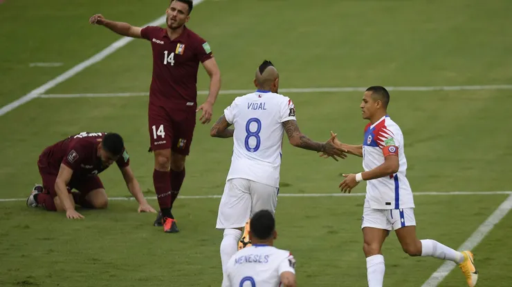 Arturo Vidal fue el último jugador de Chile en marcar en Venezuela, en la derrota por 2-1 de las Eliminatorias pasadas.