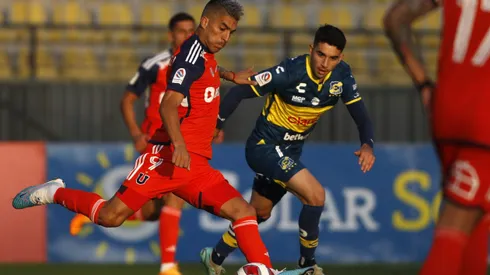 La U y Everton se ven las caras buscando copas internacionales.