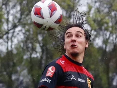 "El fútbol está raro": Delantero de Rangers habla del maletín