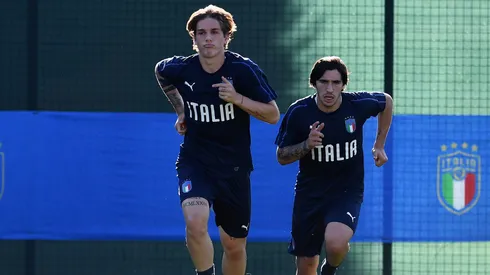 Dos jugadores de la selección italiana entran en la polémica del calcio.