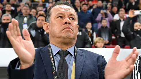 ¿Presión para el DT de Perú contra Chile?