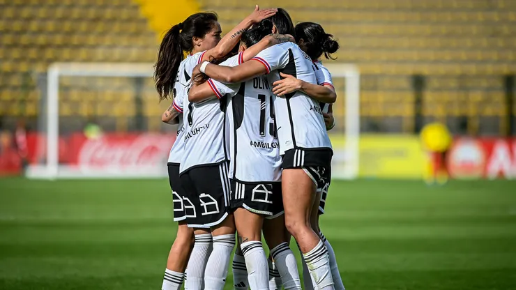 Colo Colo golea a Always Ready y avanza en Libertadores