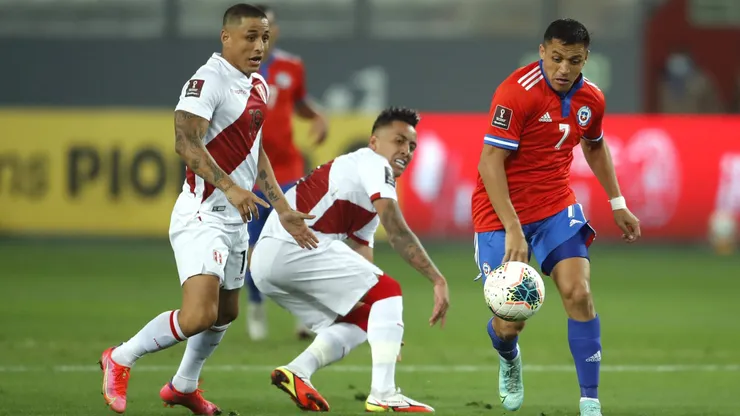 Yoshimar Yotún asoma como el motor de Perú que Berizzo quiere frenar con la Roja.