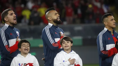 El dolor de cabeza de Berizzo: Rearmar el medio de La Roja sin Vidal