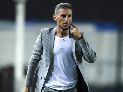 Beccacece asoma como nuevo DT del Racing de Gabriel Arias