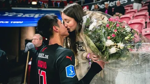 Osorio junto a su polola Catalina en Dinamarca