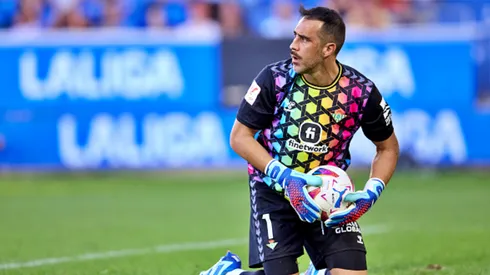 Claudio Bravo nuevamente presentó problemas físicos.