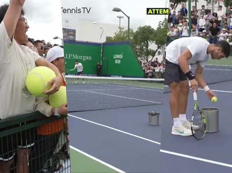 Carlos Alcaraz deja locos a hinchas chinos con cortitas a un basurero