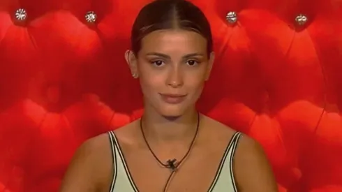 Coni hace la espontanea.